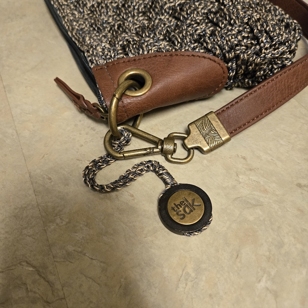 Saks Stylish Tweed Shoulder Bag - Picture 9 of 10